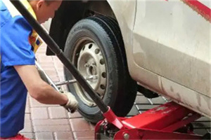 益阳附近拖车24小时服务热线电话